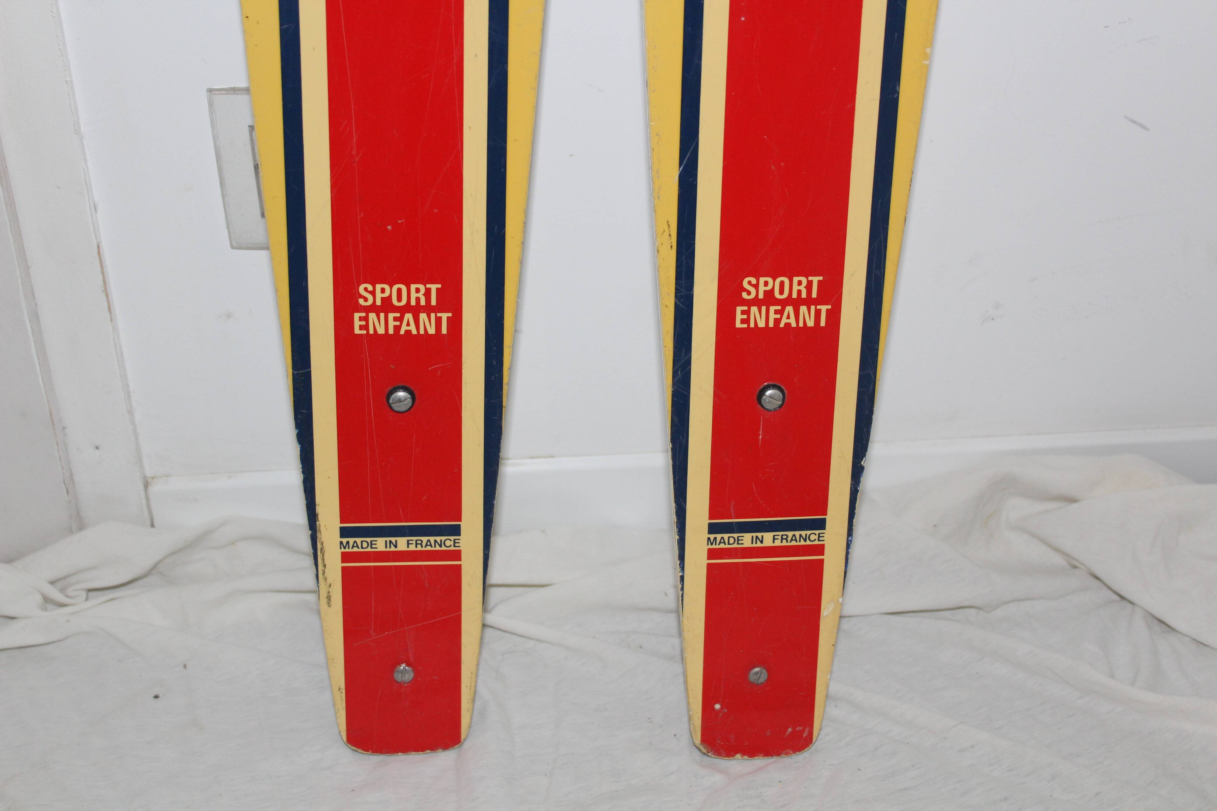 Water skis child 60