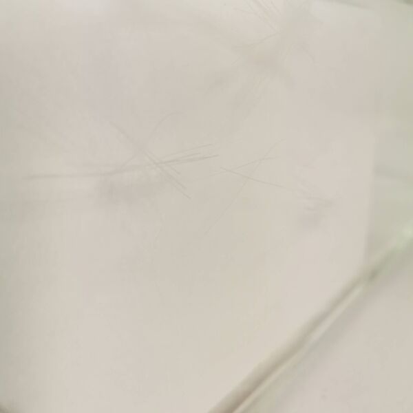 Meuble audio-TV en plexiglas, Italie, années 1970.