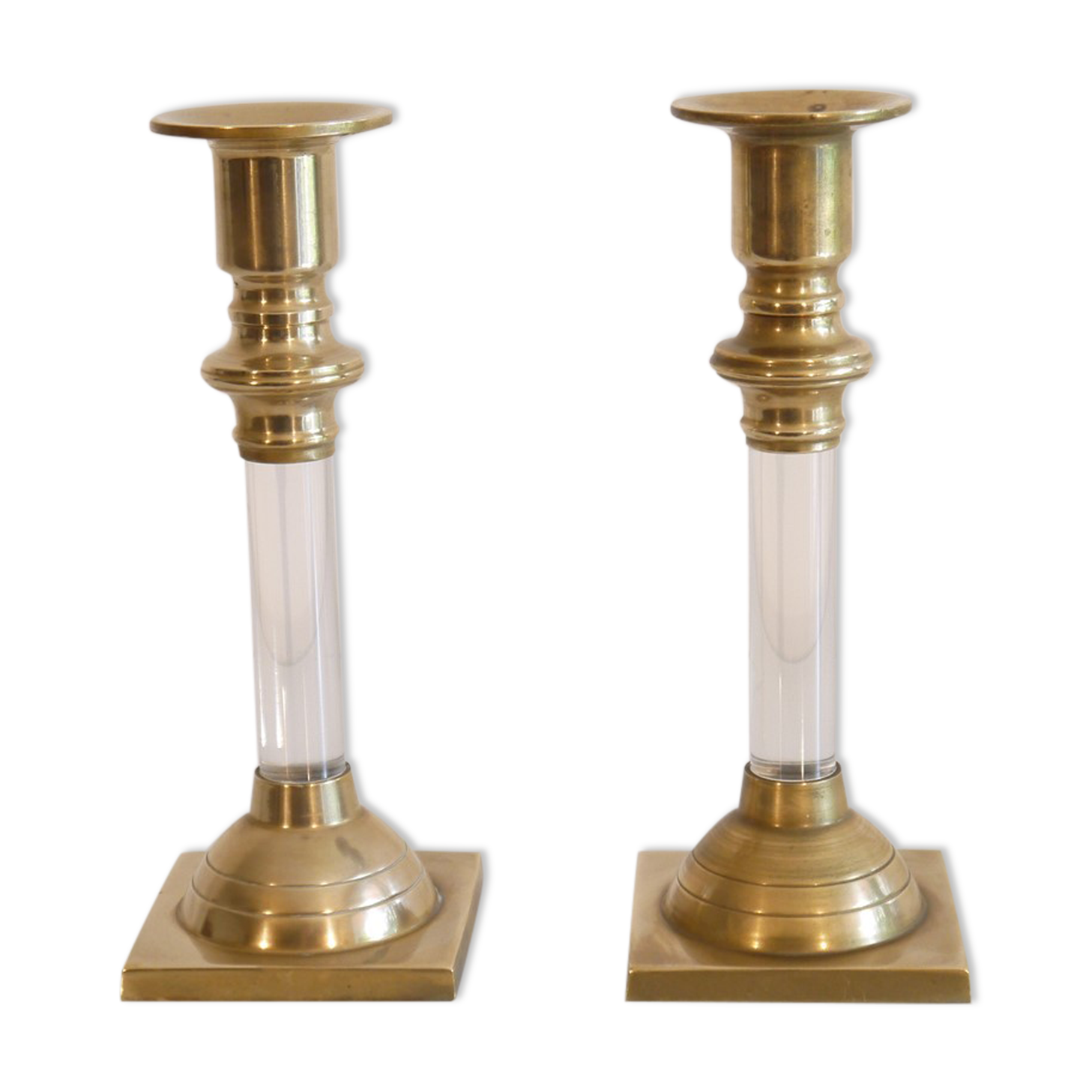 Paire de bougeoirs vintage en plexiglas et laiton 1960