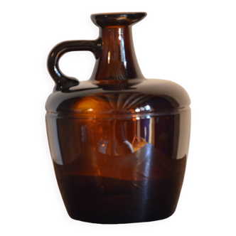 Pichet vintage en verre ambré