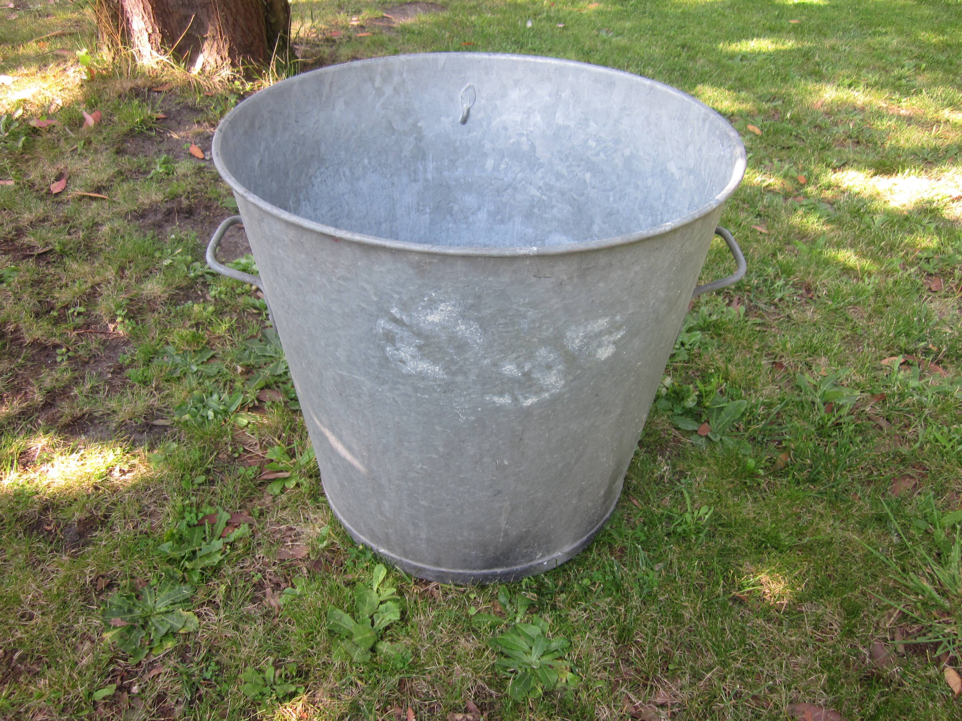 Zinc basin