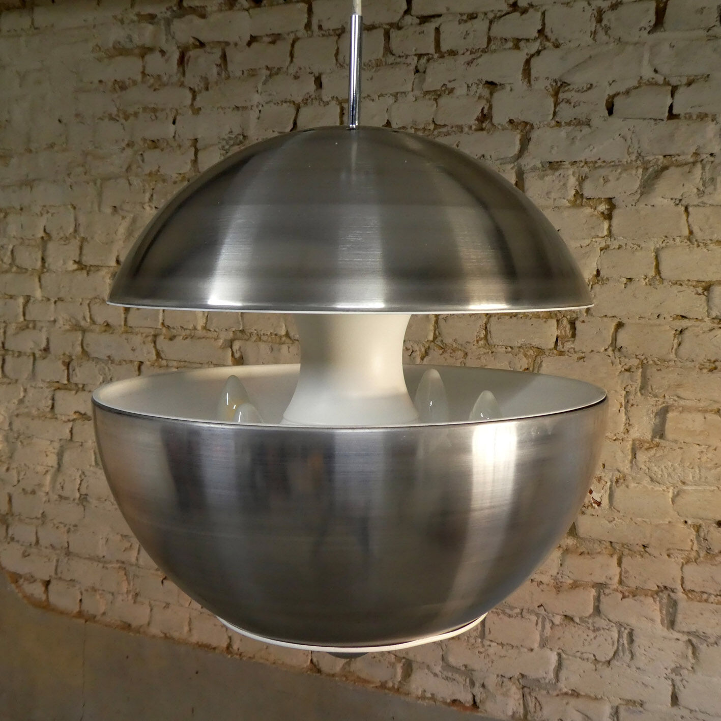 Suspension fontaine by bertrand balas for raak, 1970