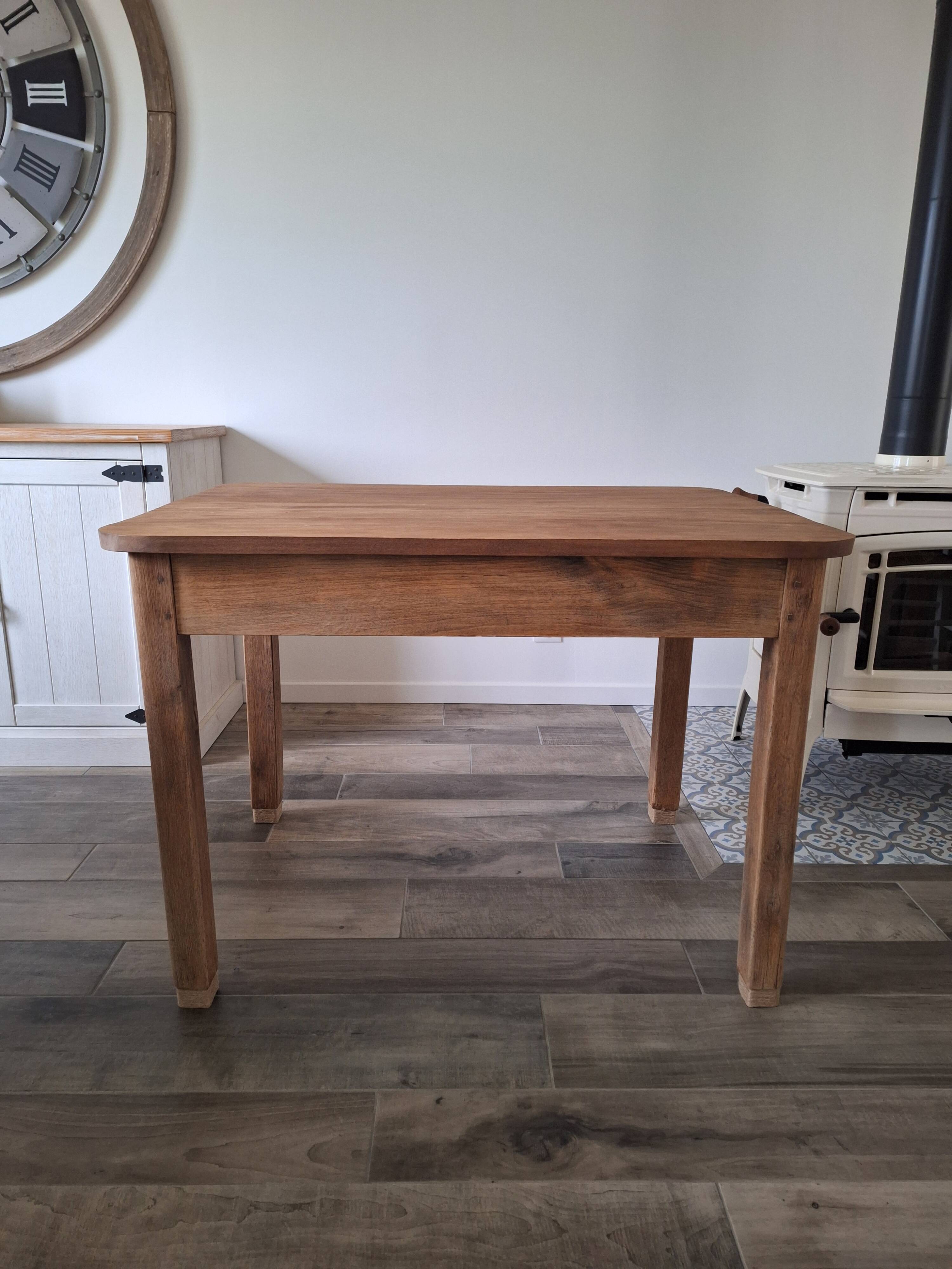 Desk / Antique oak table