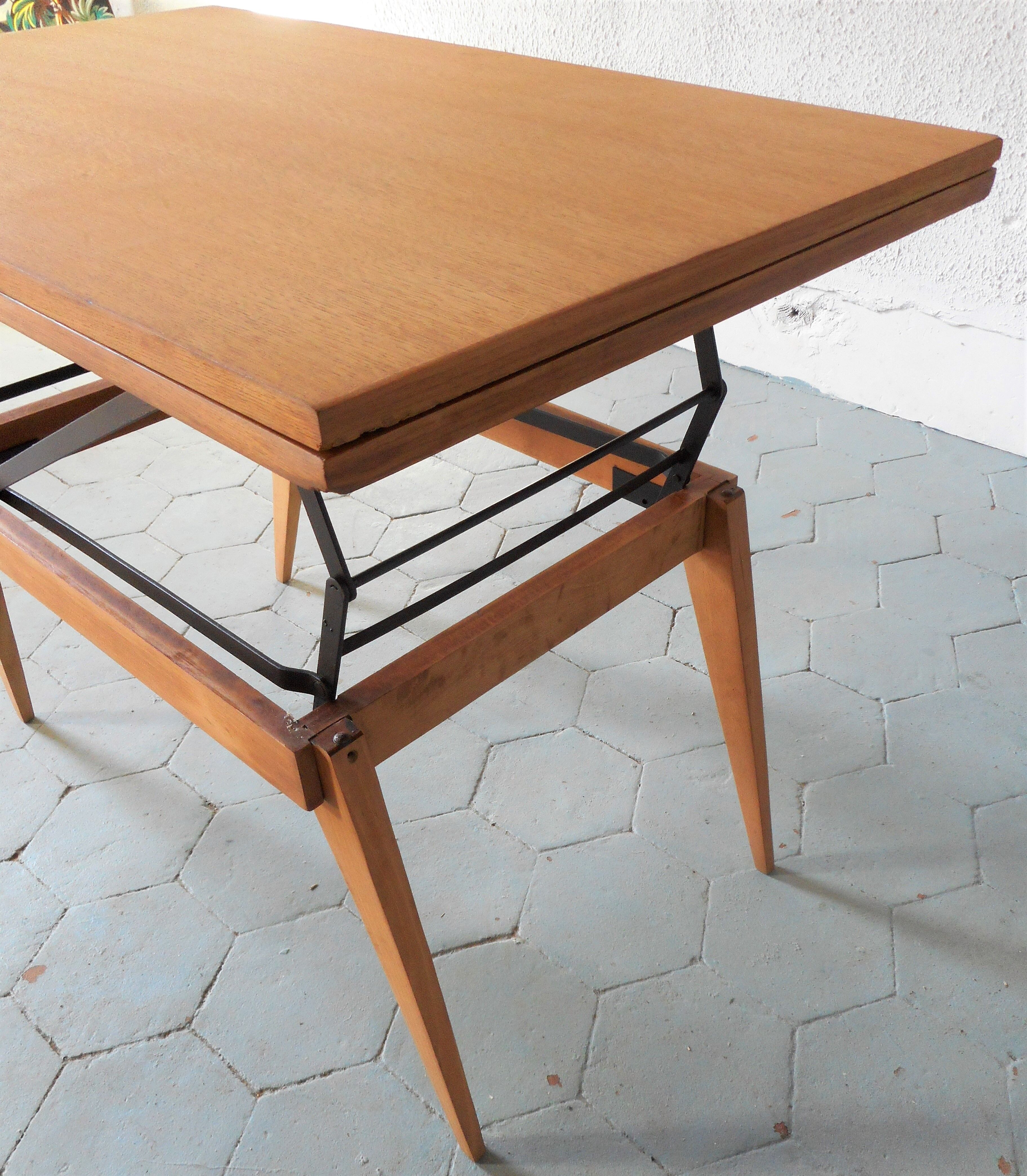 Albert Ducrot modular table