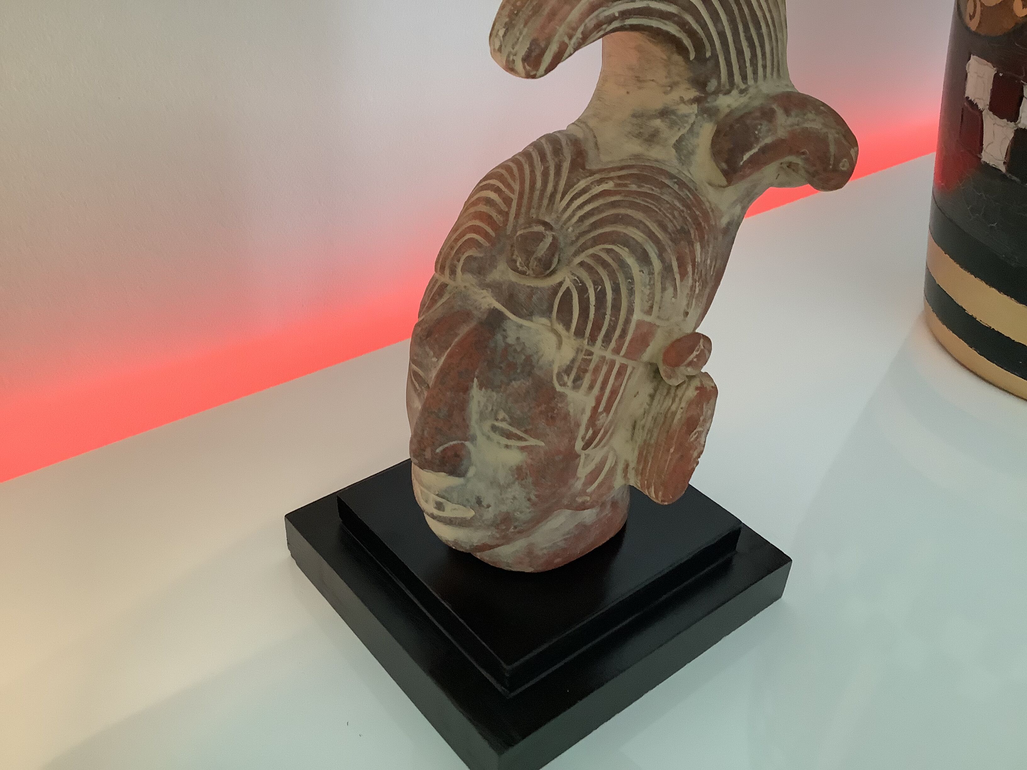 Statue / replica head of the Mayan king pakal janaab vintage 70s