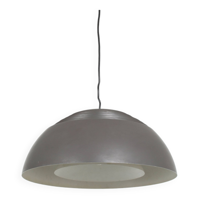 Lampe suspendue « AJ Royal » des années 1970 par Arne Jacobsen pour Louis Poulsen, Danemark