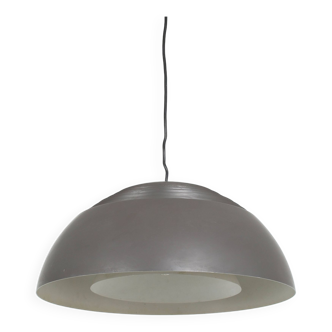 Lampe suspendue « AJ Royal » des années 1970 par Arne Jacobsen pour Louis Poulsen, Danemark