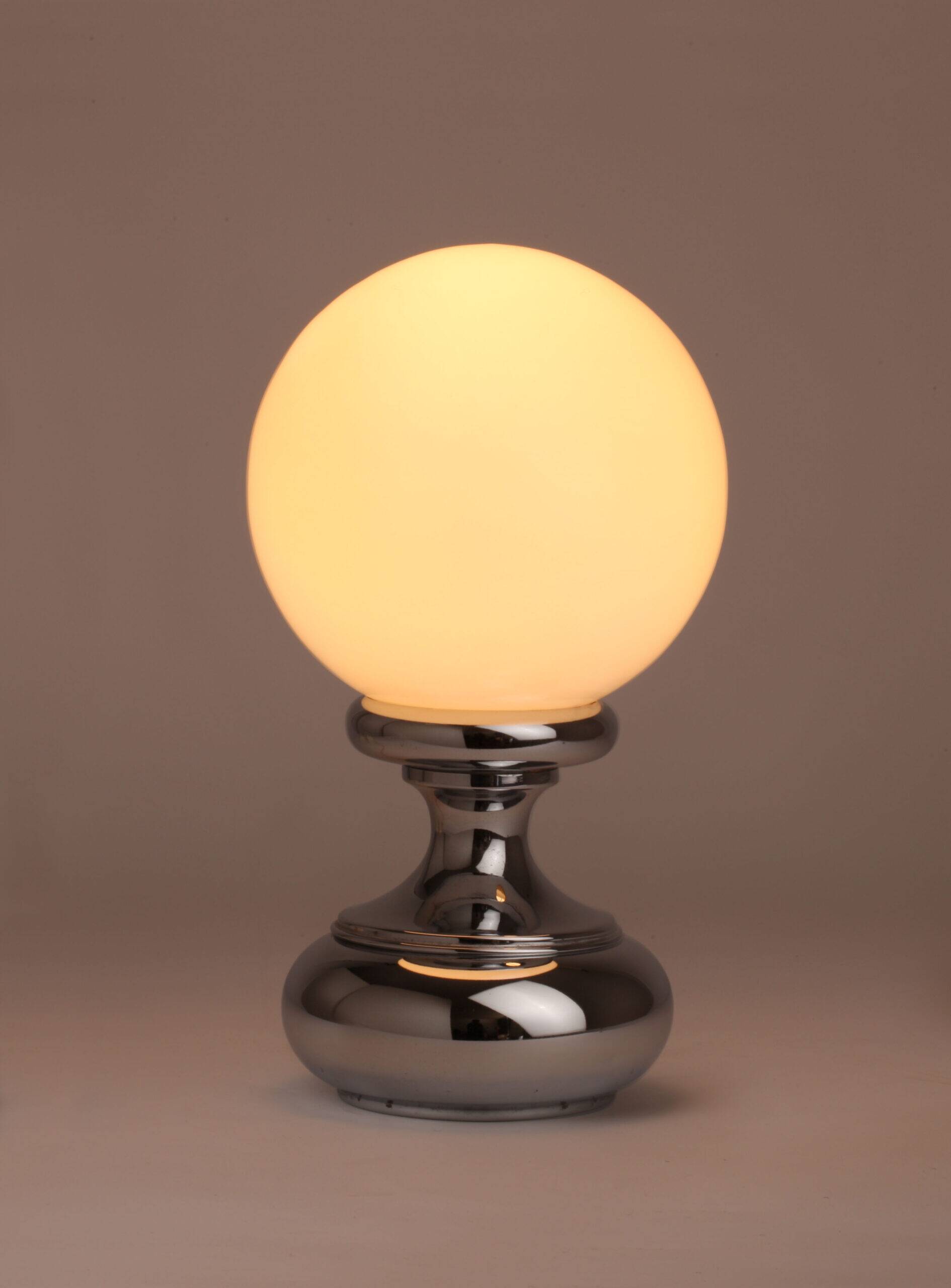 Globe table lamps