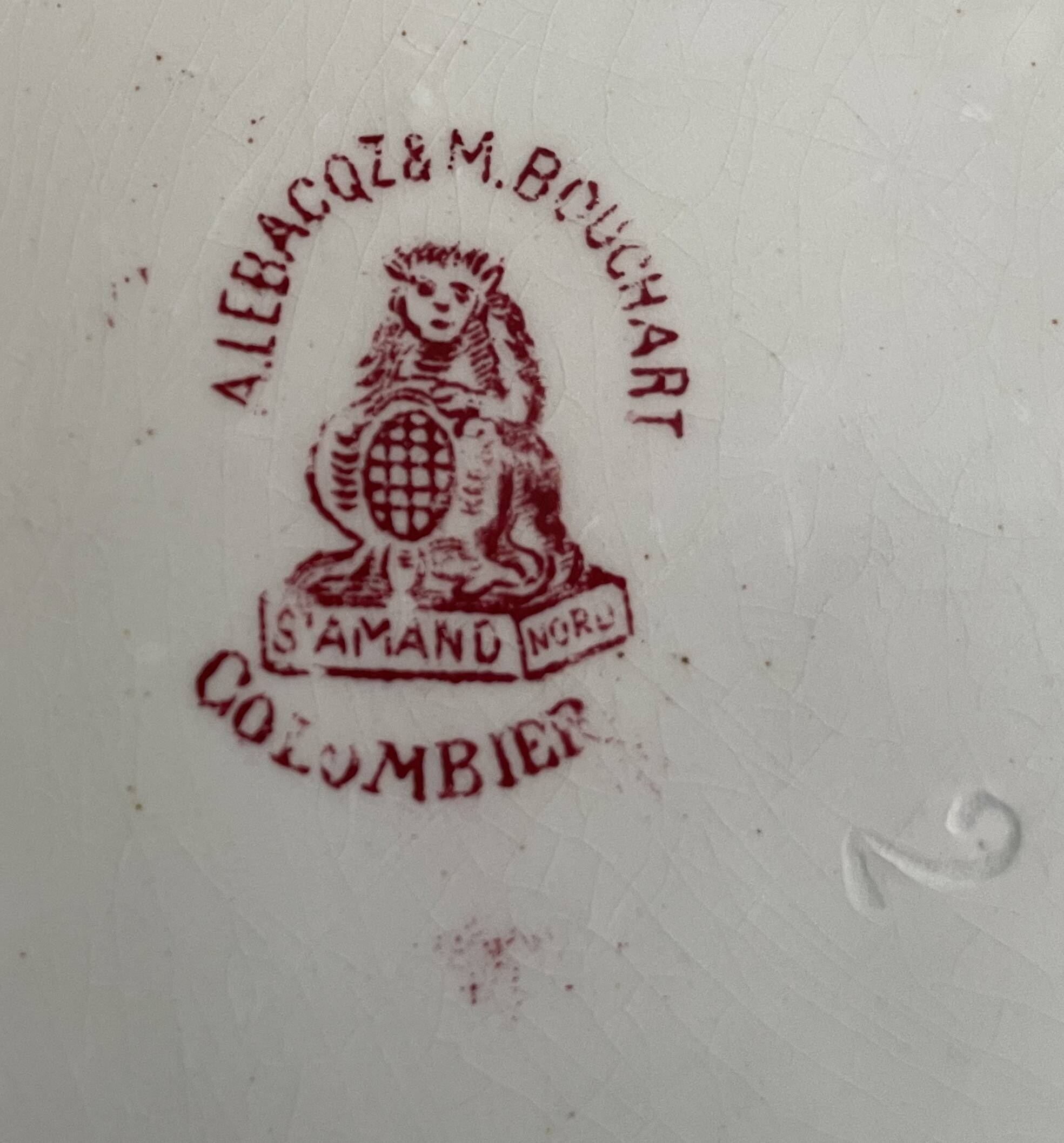 Antique serving platter in Saint-Amand earthenware (Nord)