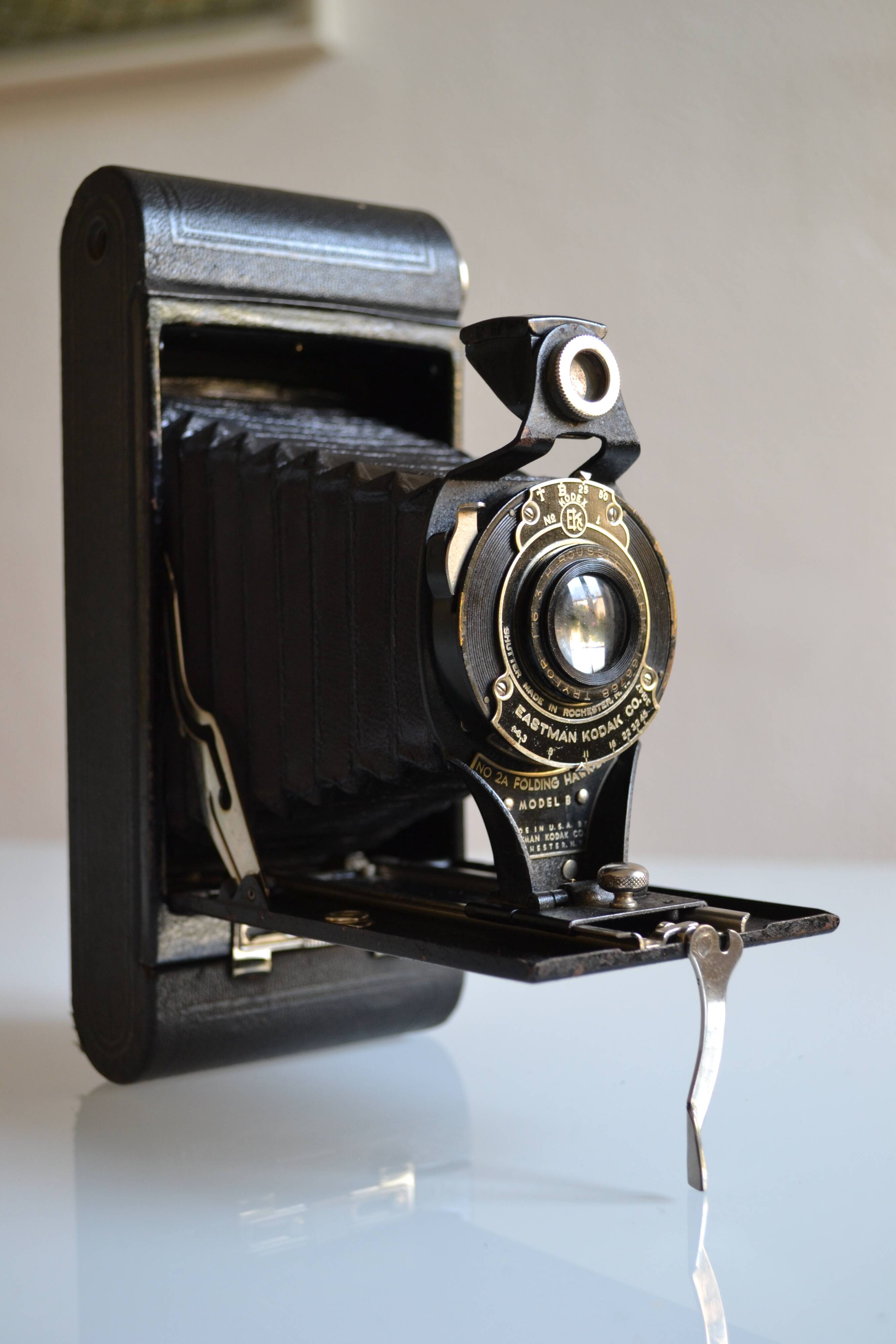 Eastman Kodak Co N° 2A Folding Hawk eye model B old bellows camera