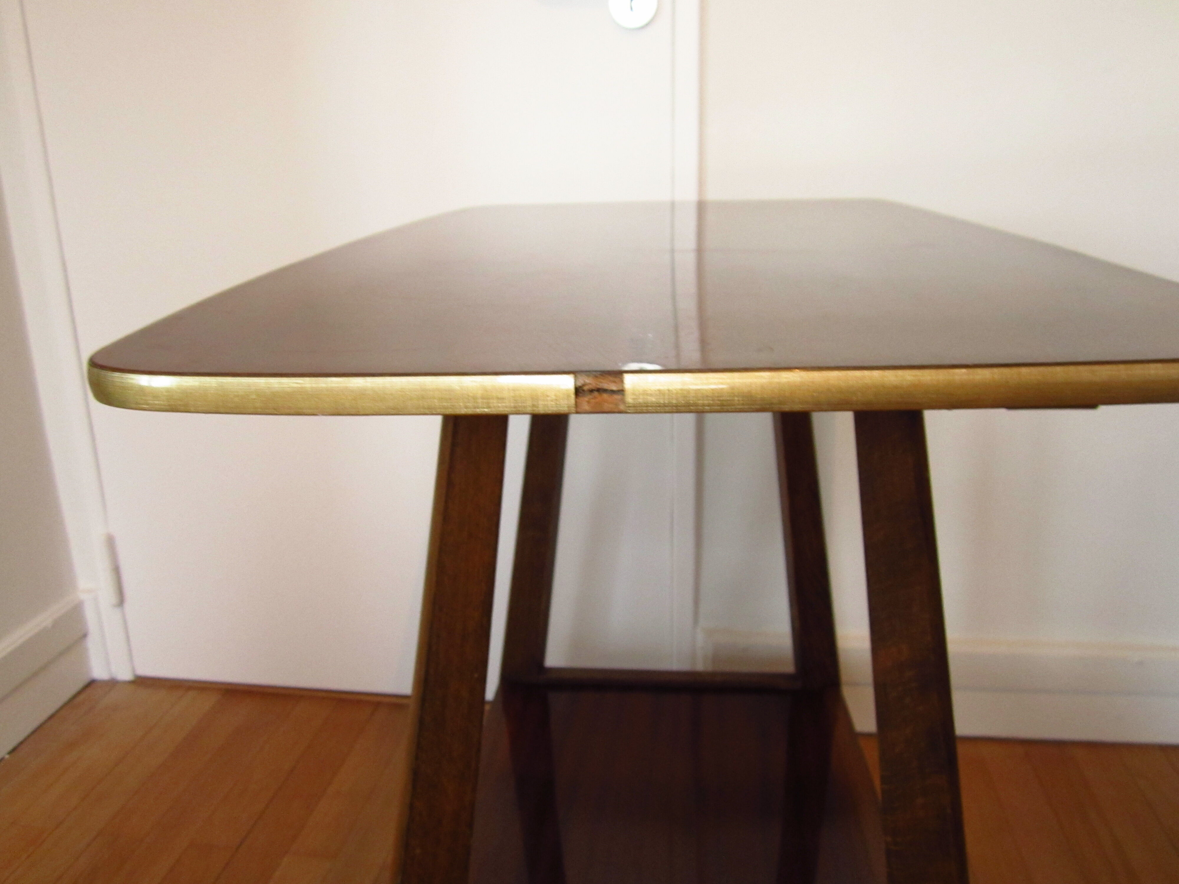 Table desserte TV sur roulettes (70's)