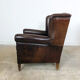 Paire de fauteuils à ailes en cuir de mouton brun foncé vintage