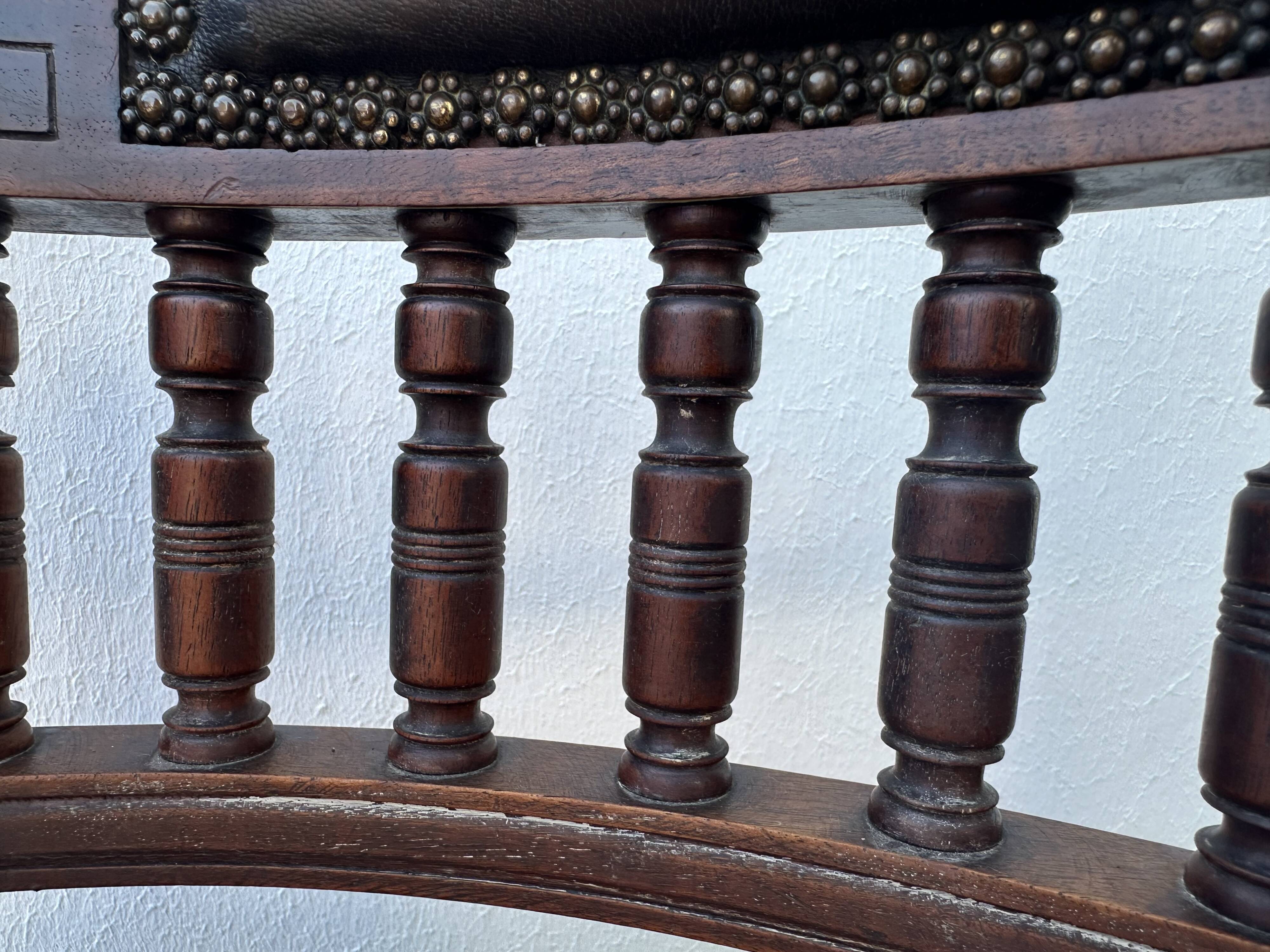 Napoleon III office chair in solid wood