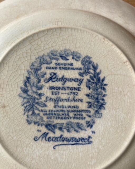 Hollow plate English Iron Earth