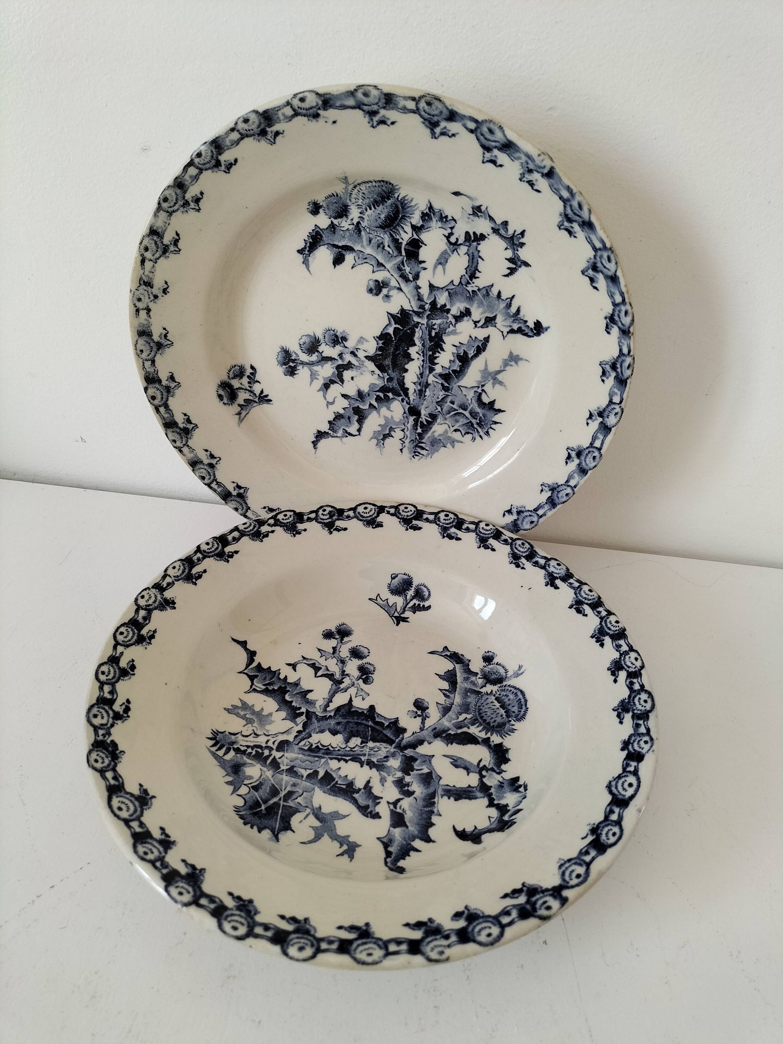Trio of Gien soup plates – Chardon model in navy blue