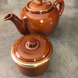 Teapot AND sugarpot