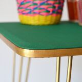 Serving table on wheels