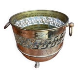 Round copper planter