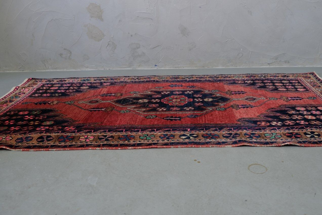 Antique hand-woven persian maslaghan rug, 1920s 254x135cm