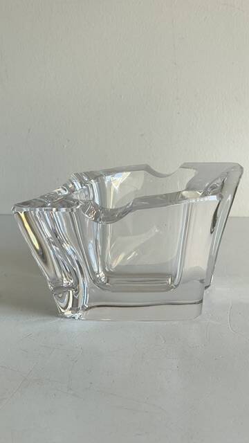 VINTAGE Free-Form Crystal ASHTRAY