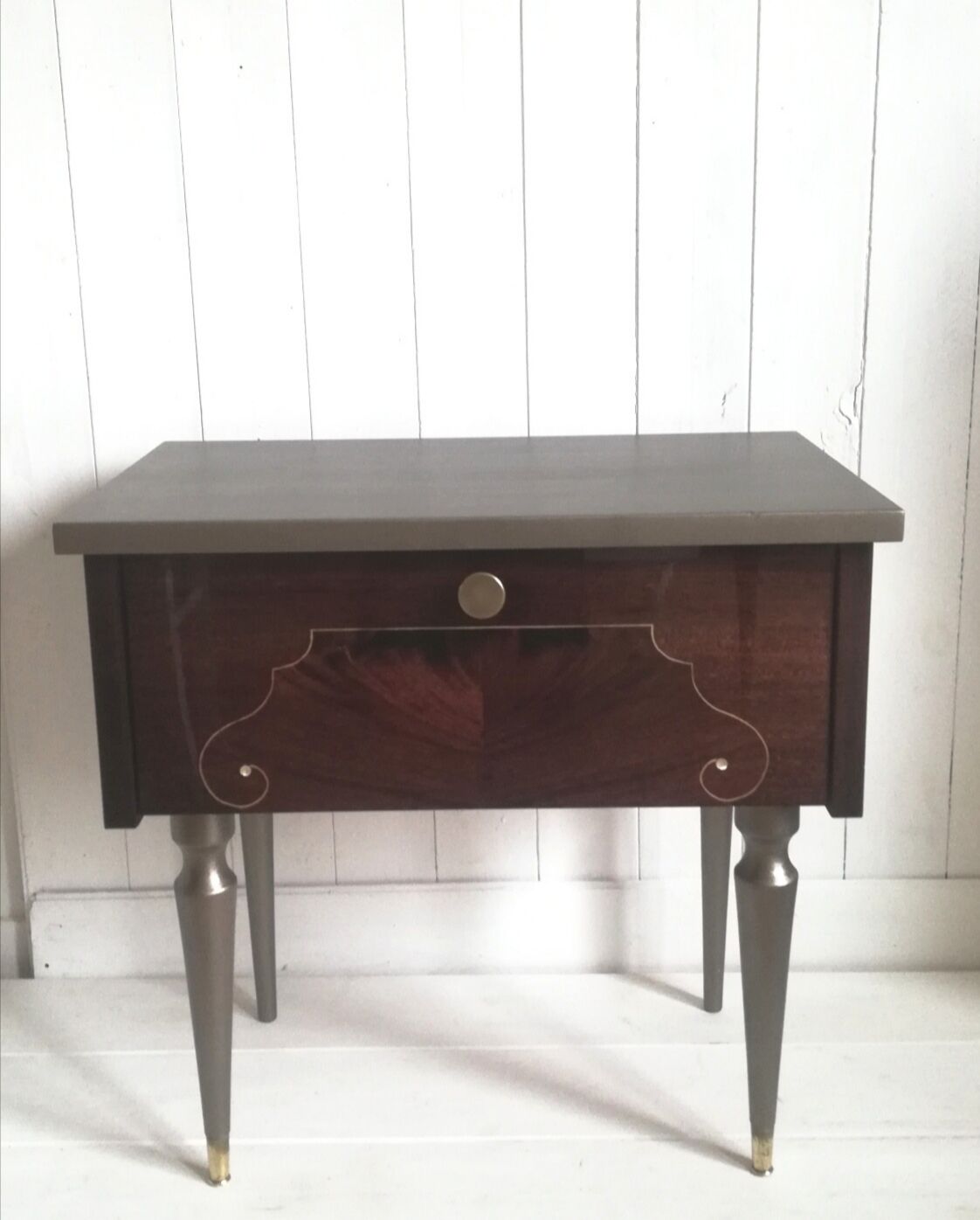 Bedside table / console