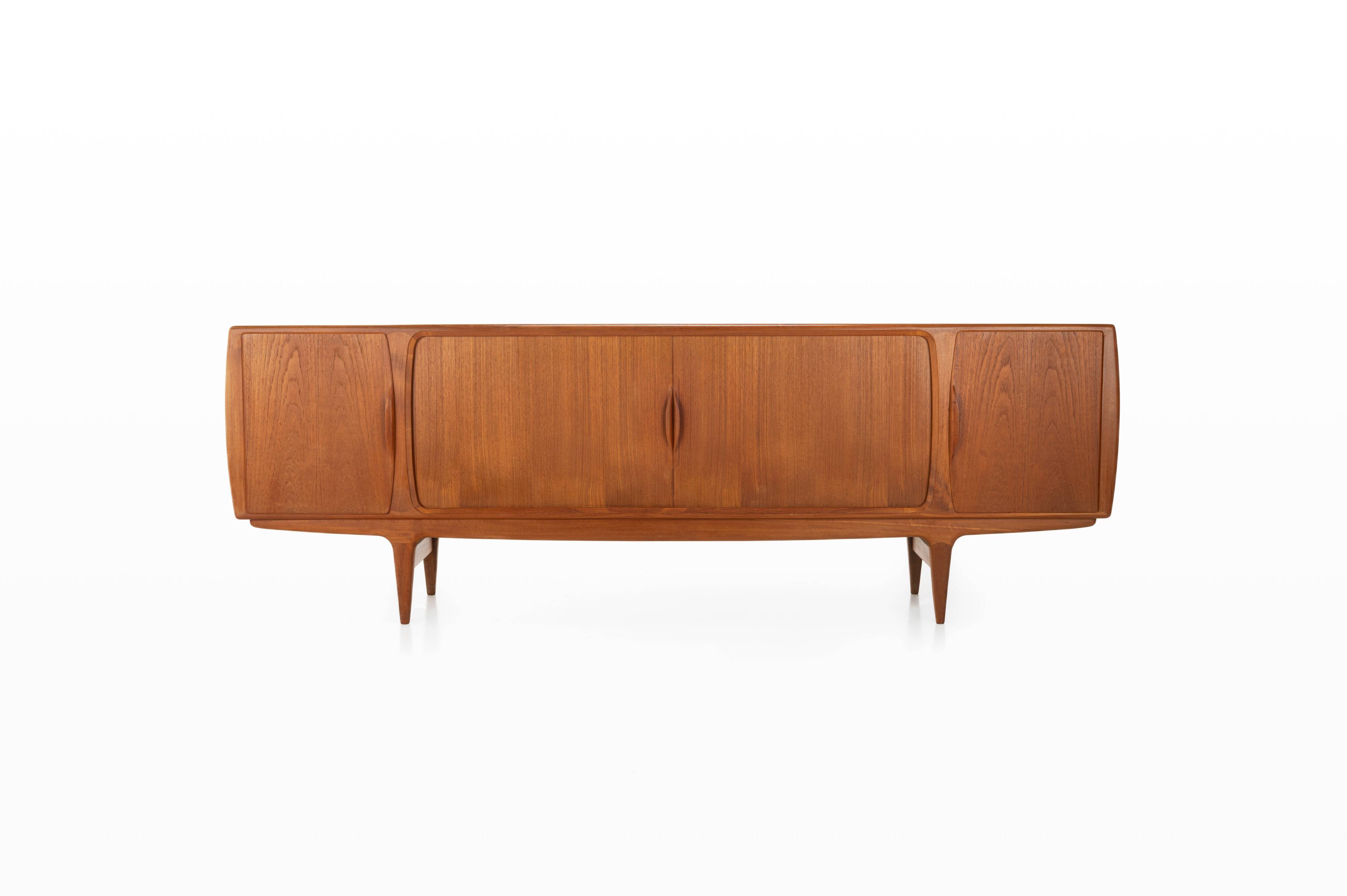 Scandinavian sideboard by Johannes Andersen for Uldum Møbelfarbik, Denmark 1960s