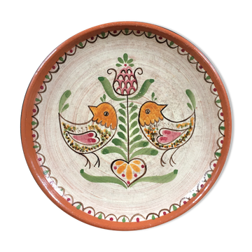 Decorative plate with birds, signed.