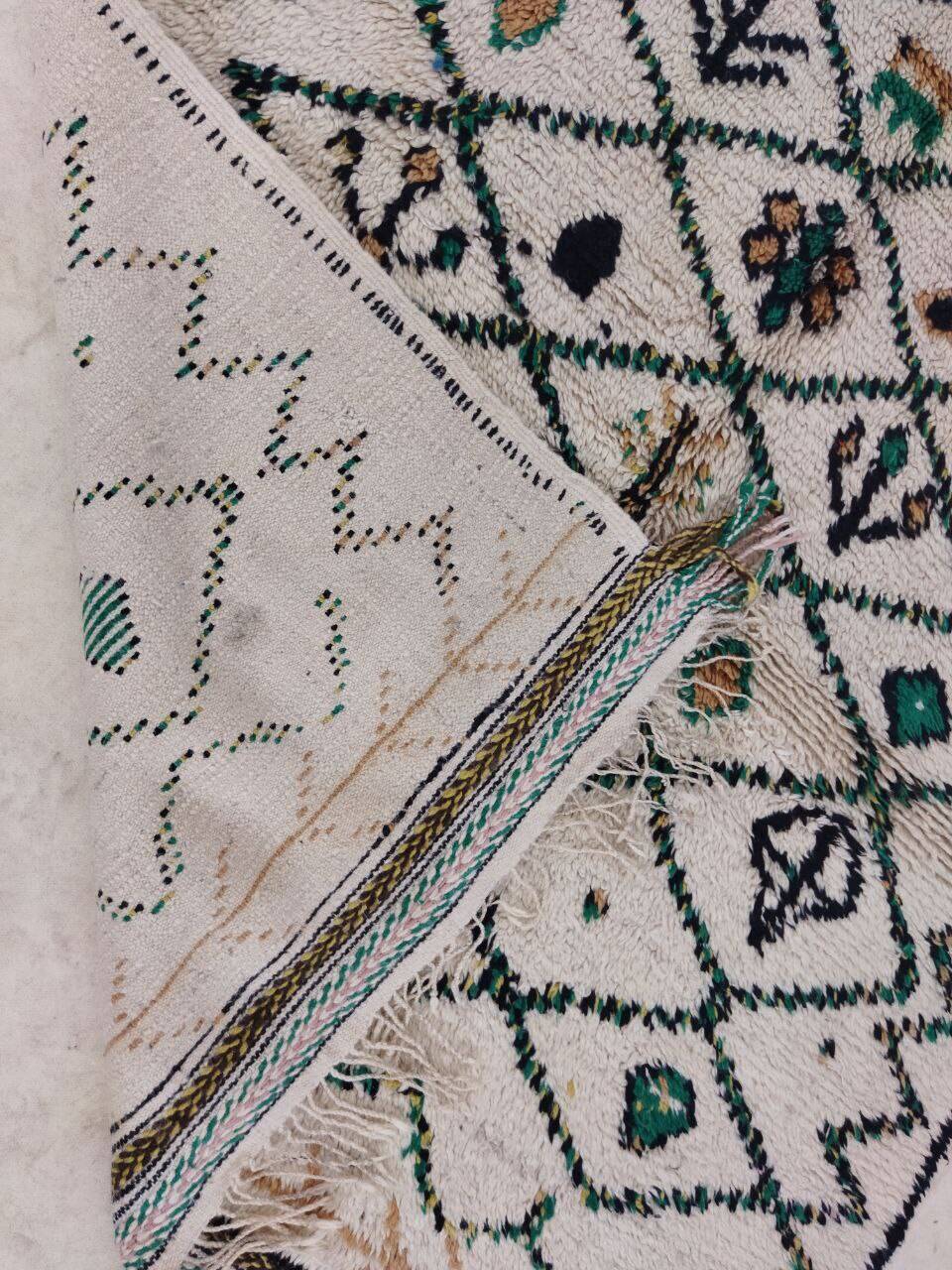 Handmade Moroccan Berber rug 376 X 133 CM