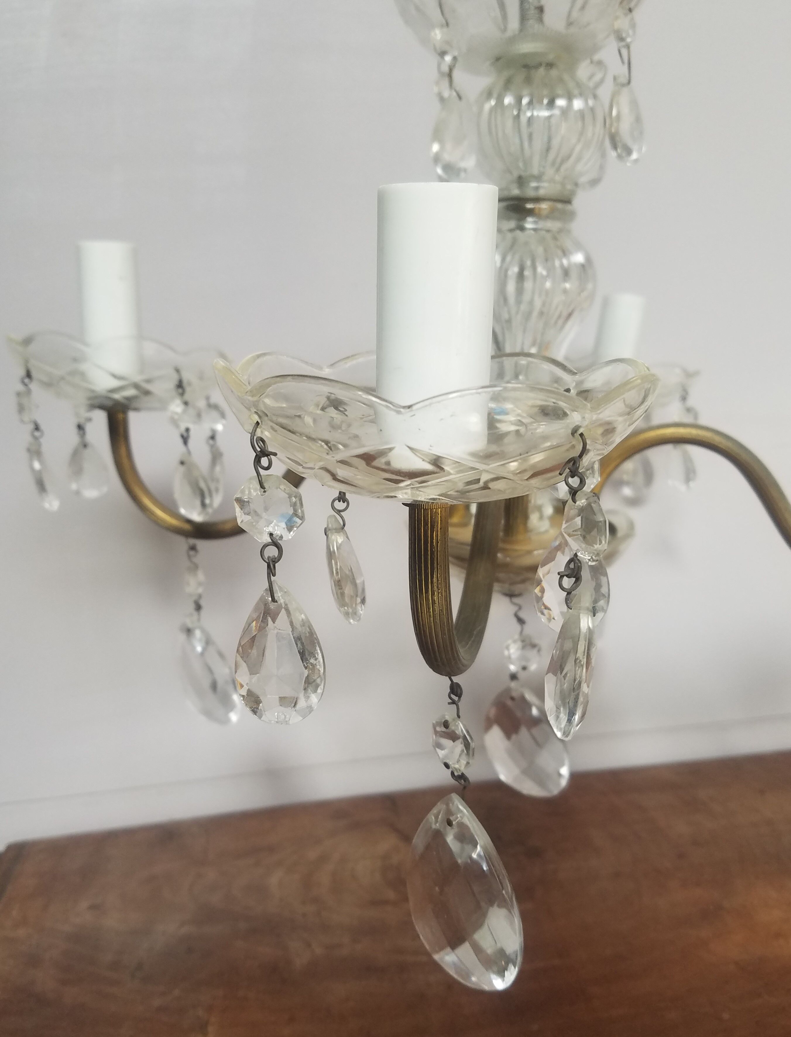 4-branched stamped chandelier