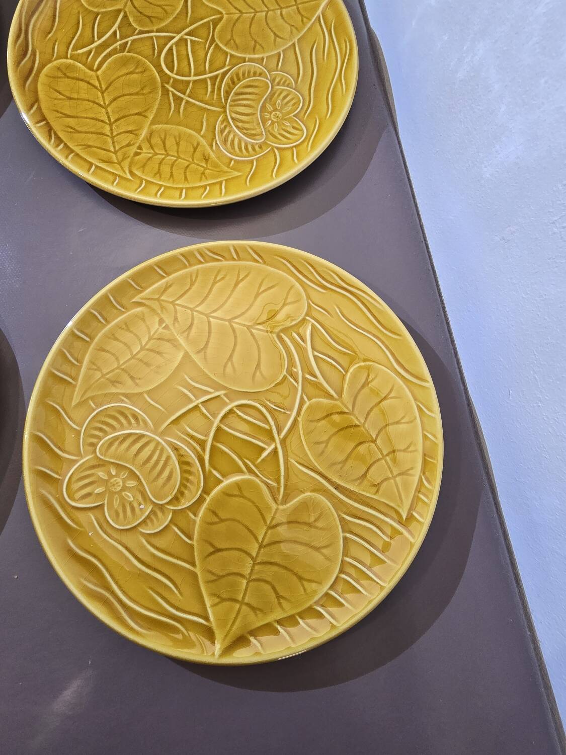 6 Sarreguemines water lily plates