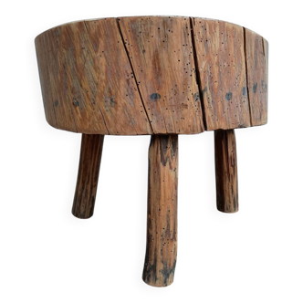 Brutalist tripod coffee table in solid wood.