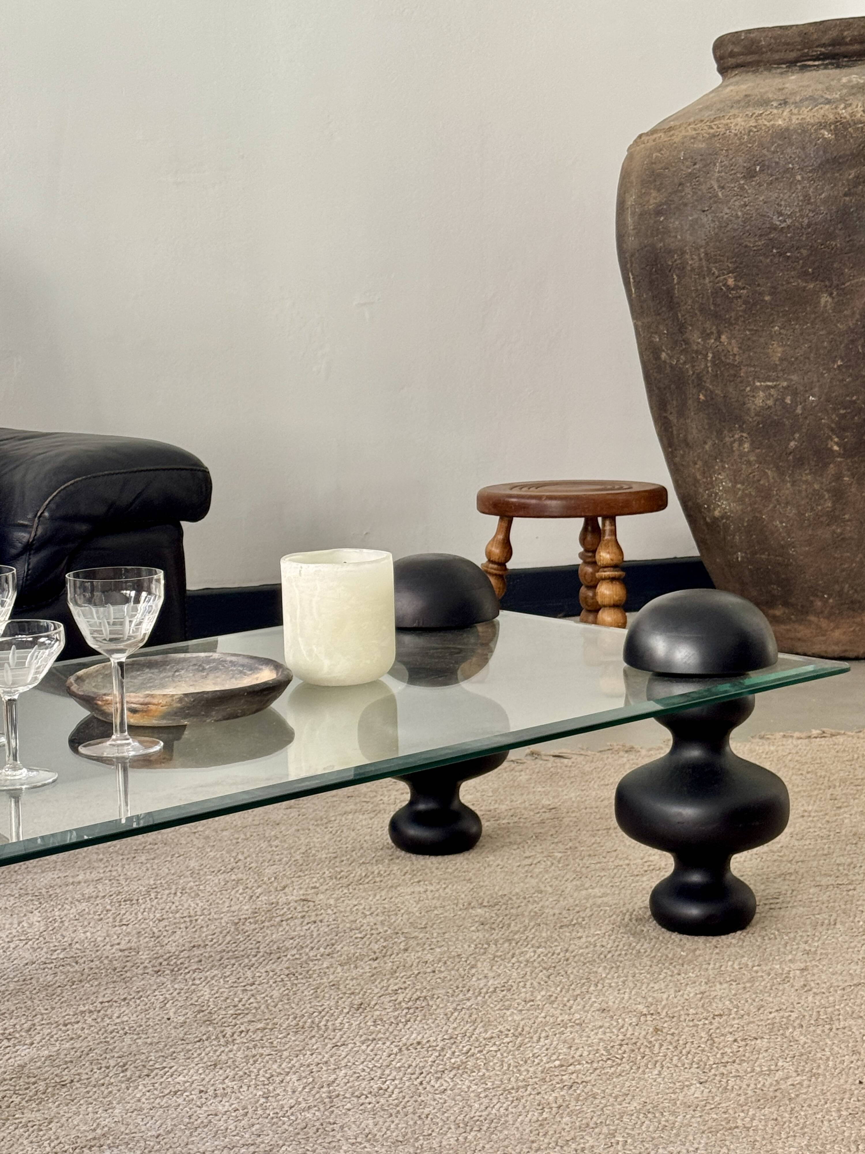 Table basse en verre et bois de manguier