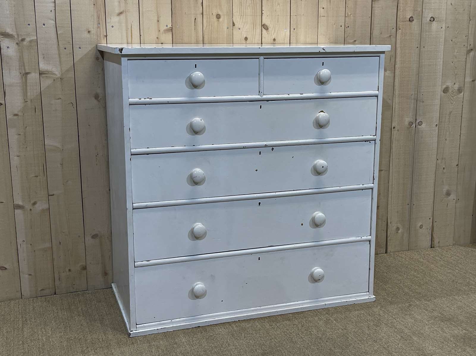 Victorian chest of drawers nineteenth in ash