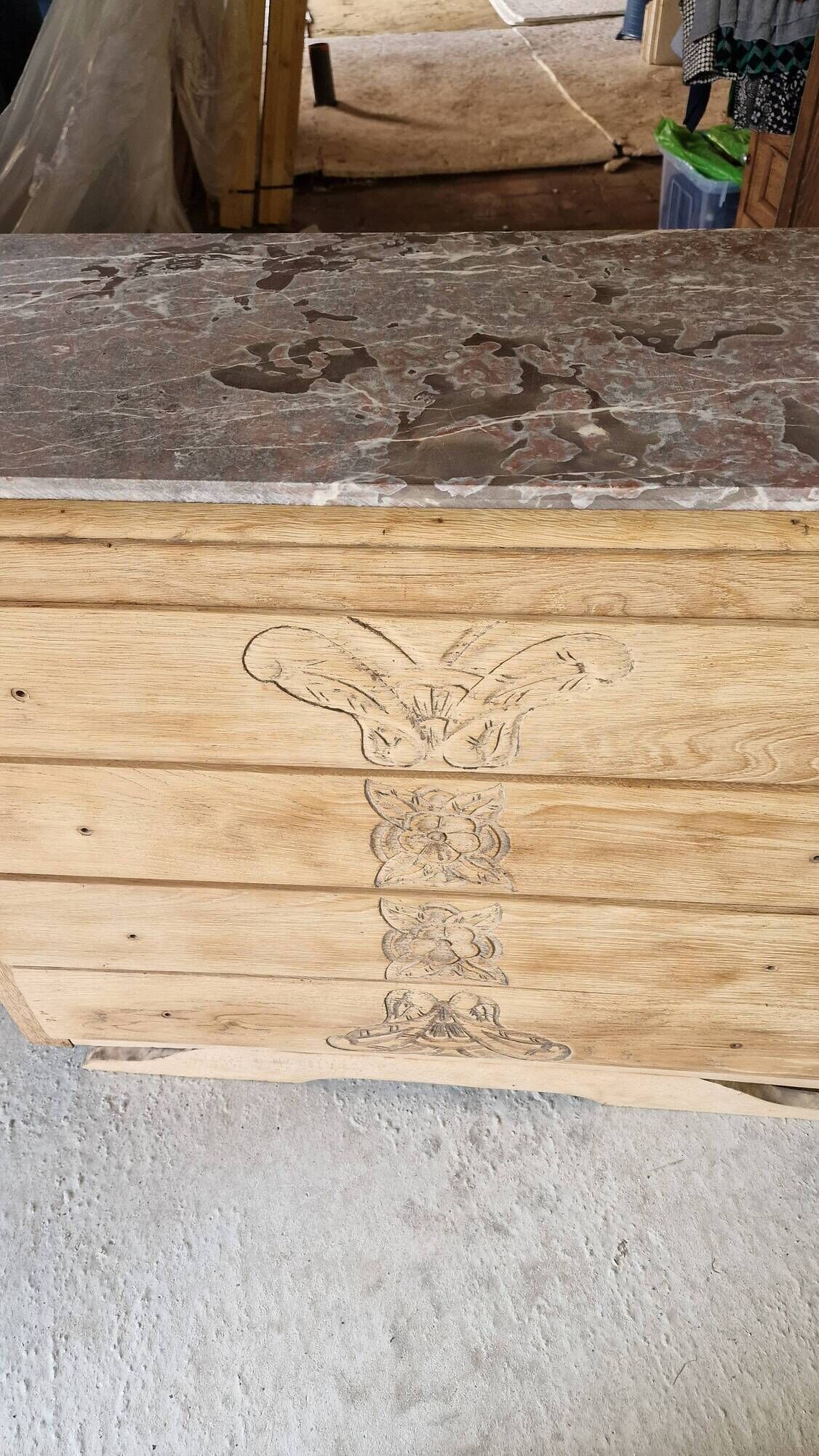 Wood and marble chest of drawers