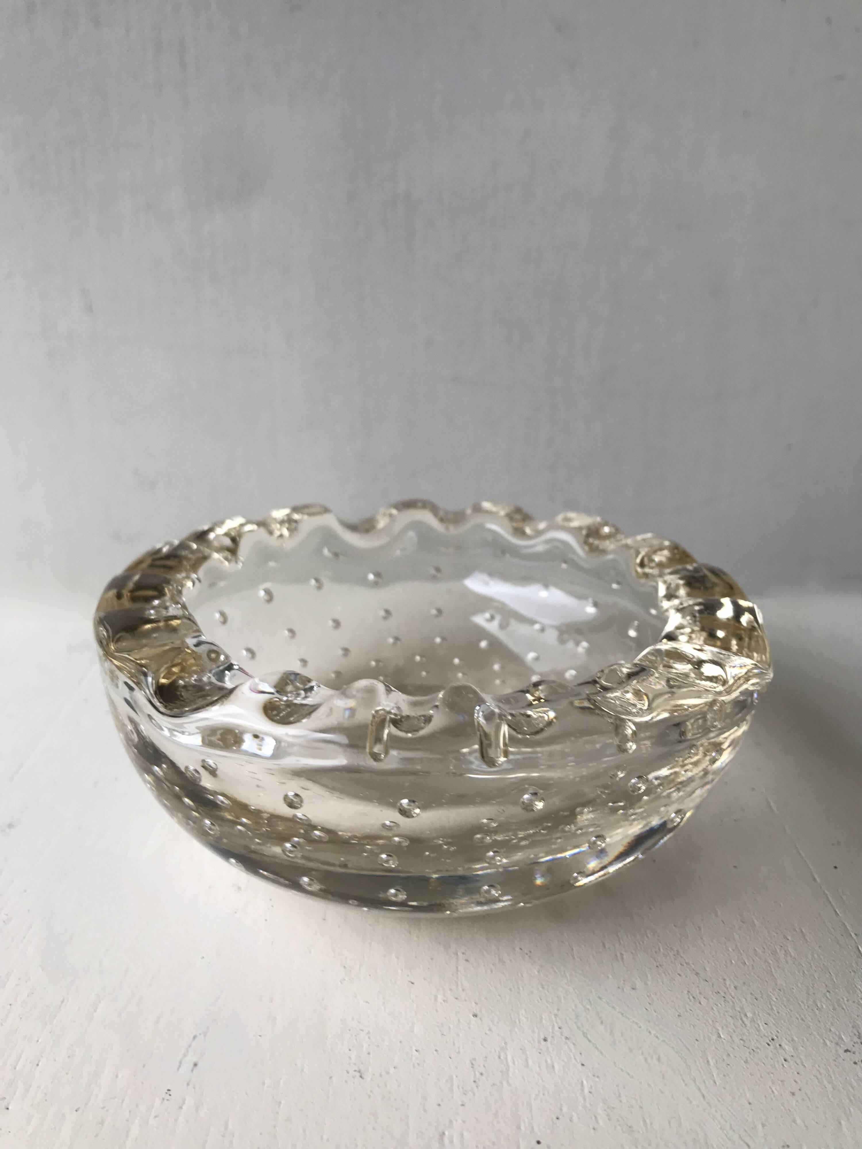Daum Nancy France, bubbled ashtray or empty pocket, Circa 1930.