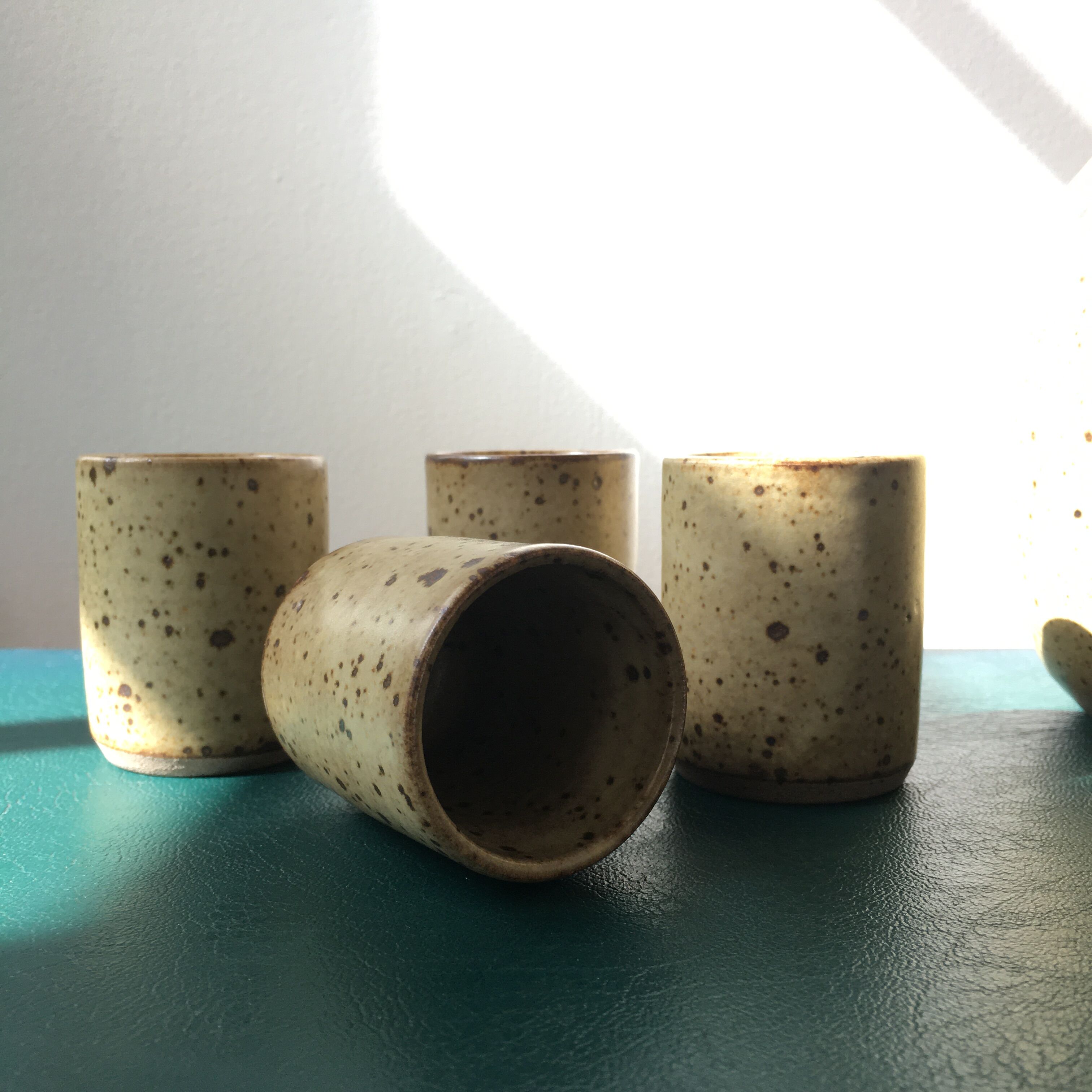 Series of pyrity stoneware tableware