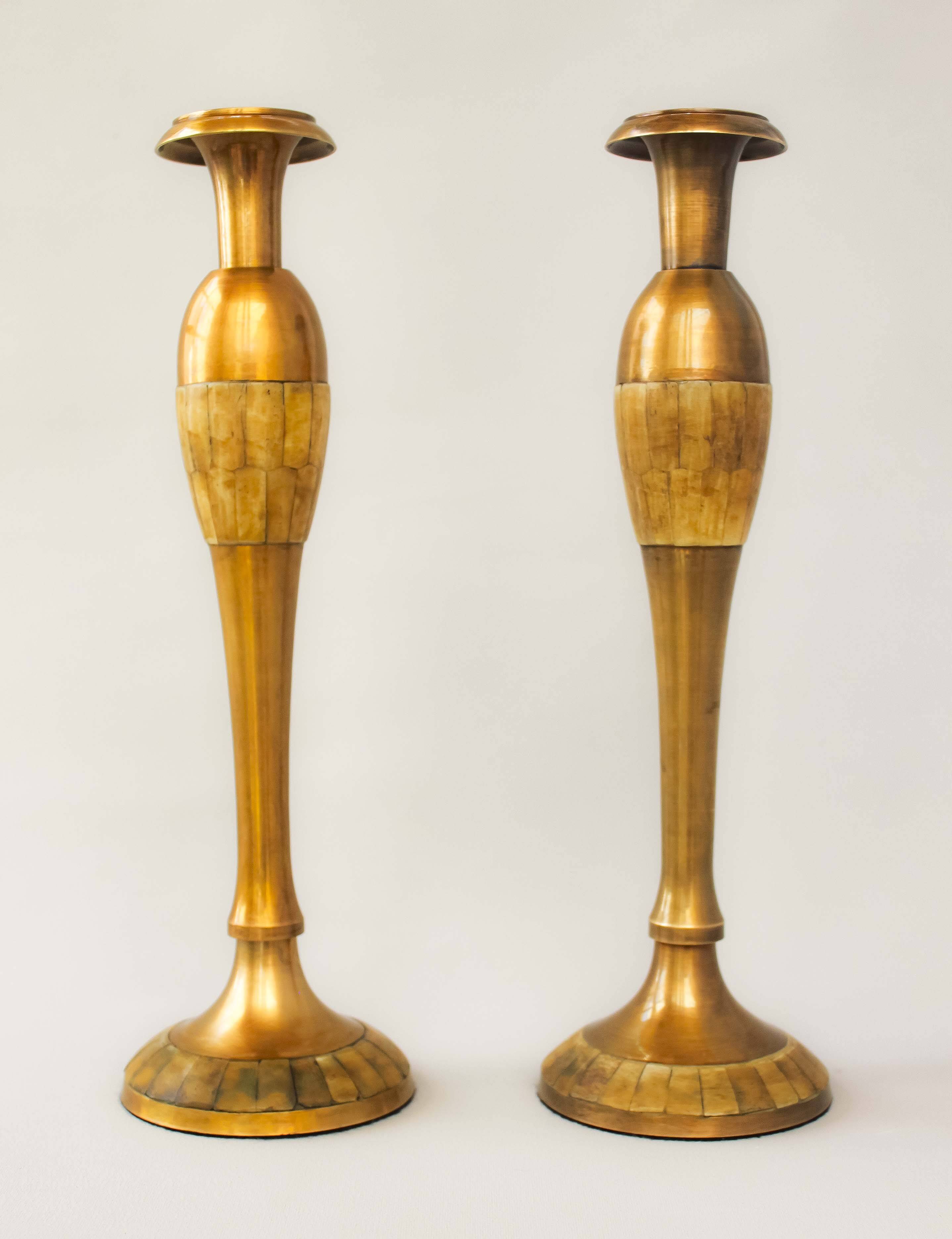 Pair of original bronze candelabros decorated by hand. Porta velas.