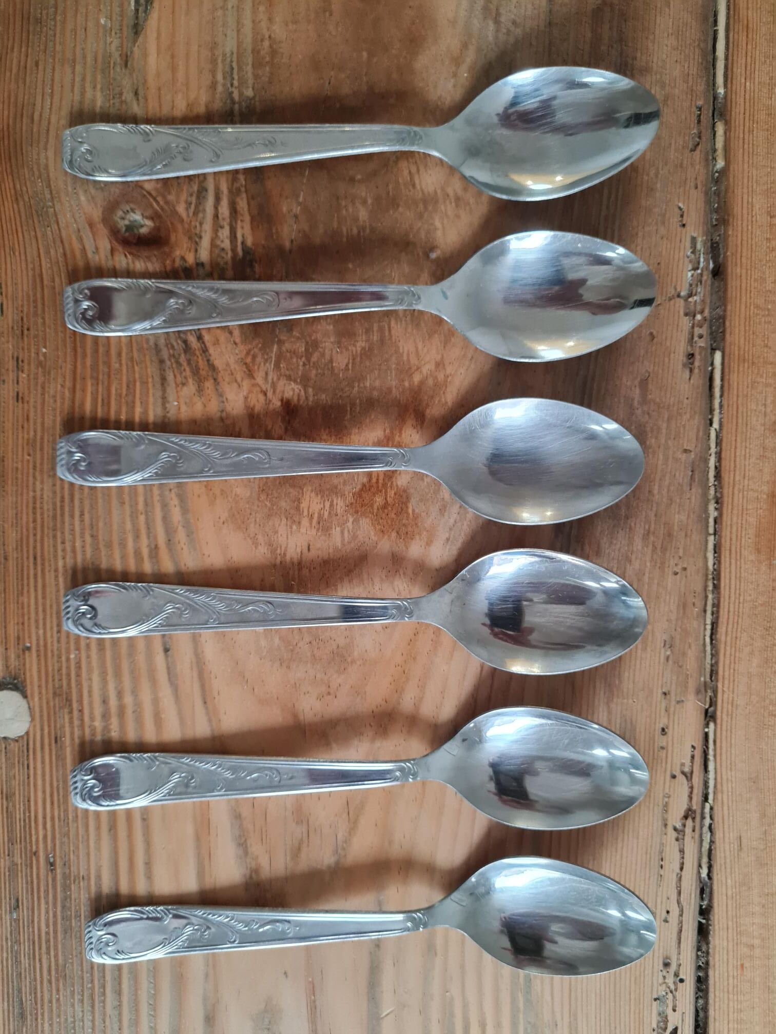 Set of 6 spoons in vintage stainless steel