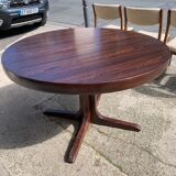 Table scandinave à rallonge avec 4 chaises