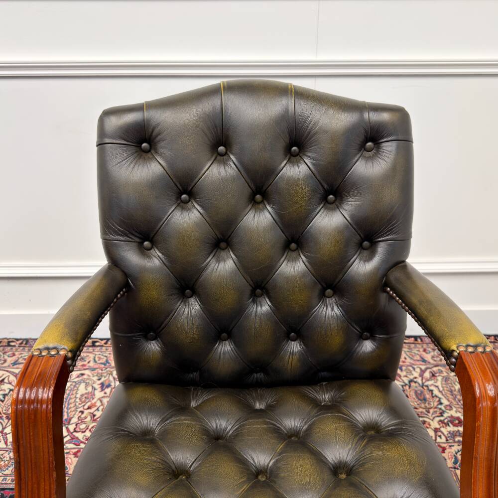 English Wade Chesterfield Office Chair