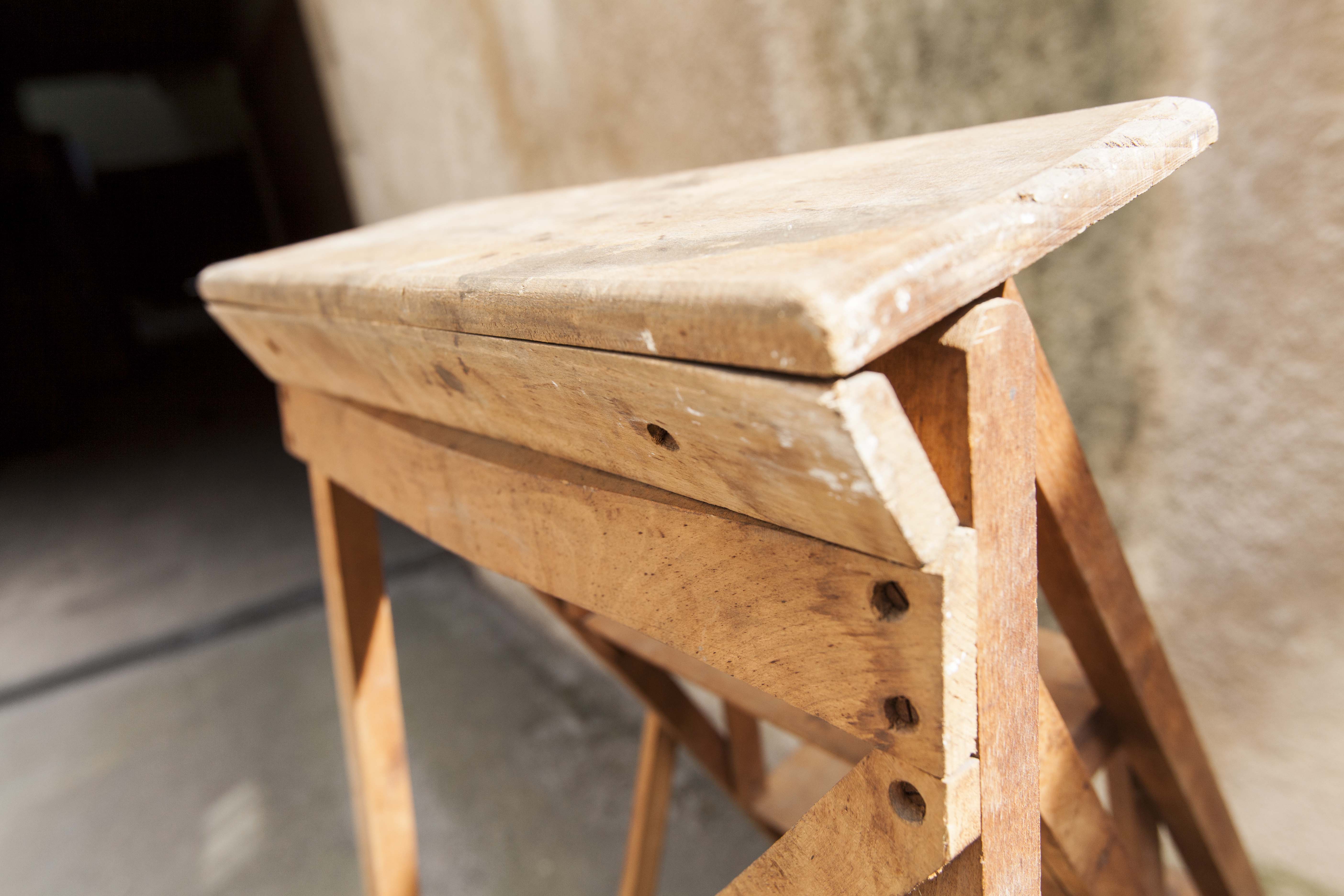 Painter 50s wooden stepladder