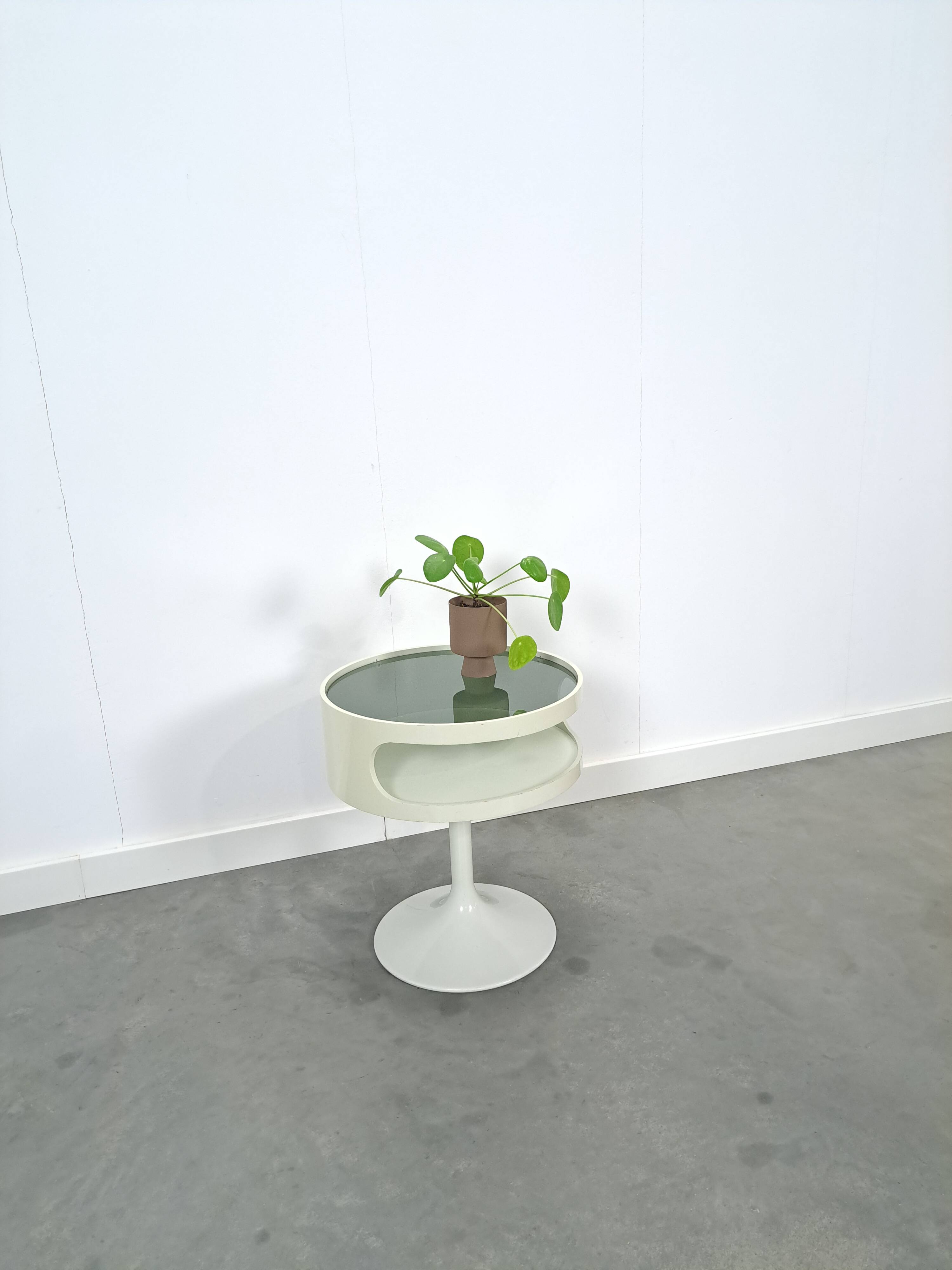 Space age design tafel Opal Möbel met rookglazen blad