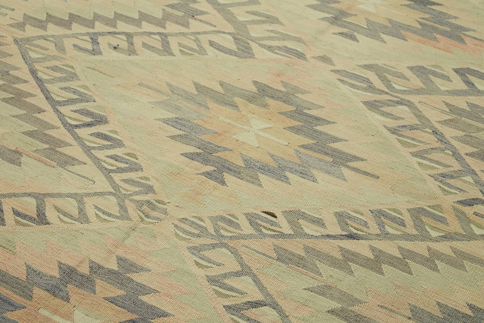 Turkish Handmade Vintage Anatolian Kilim 180 cm x 320 cm