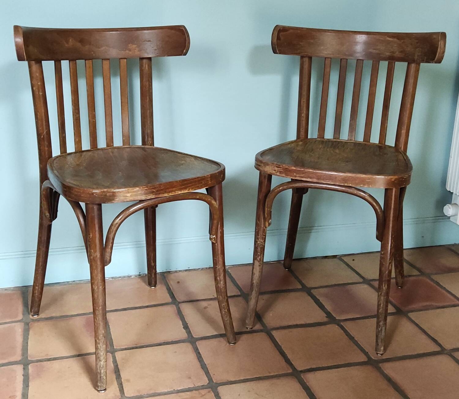 Set of 2 vintage wooden bistro chairs