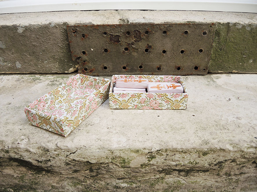 12 ancient fleur de lys knife holders in terracotta