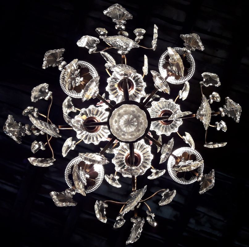 Louis XV-style bronze cage and crystal Baccarat chandelier