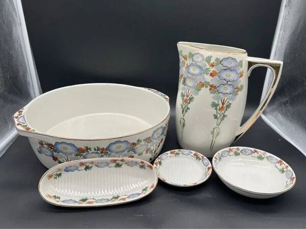 Service de toilette vintage – Hamage Moulin des Loups – modèle Volubilis