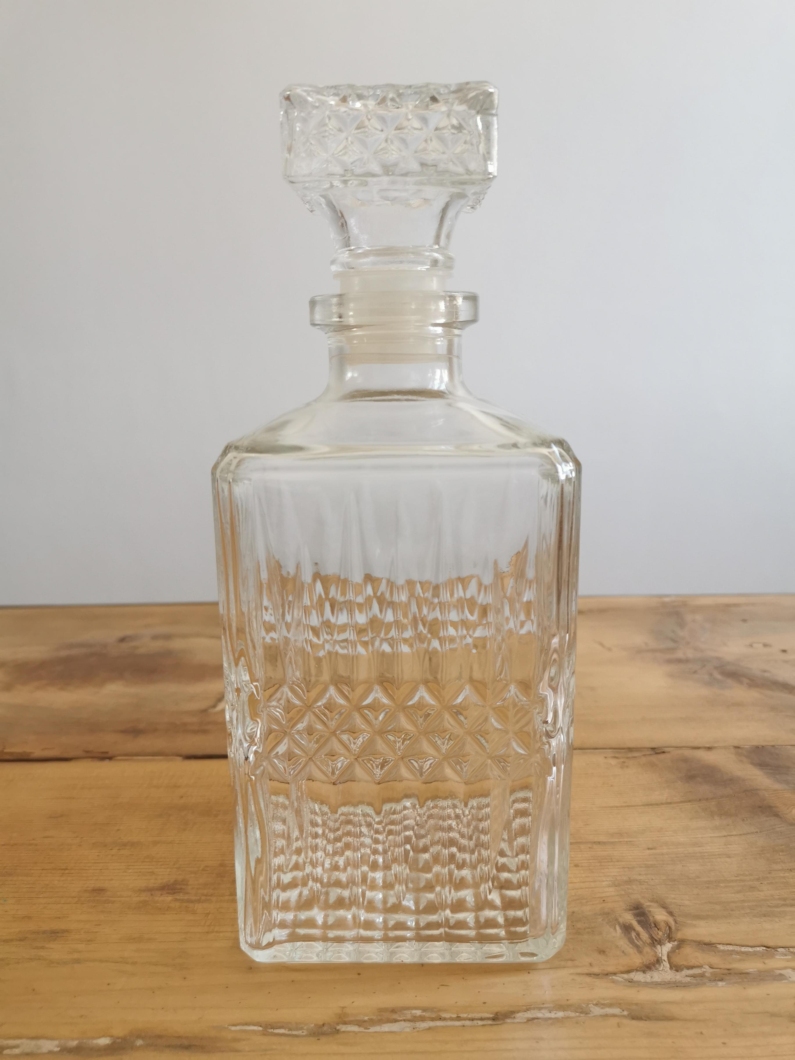 Whisky decanter