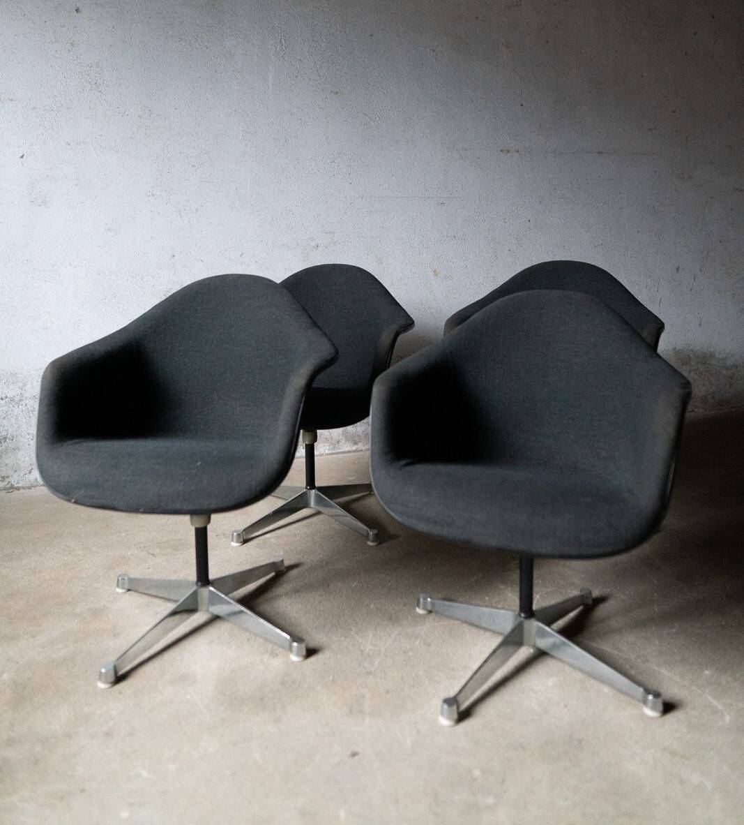 PAC fauteuils Herman Miller