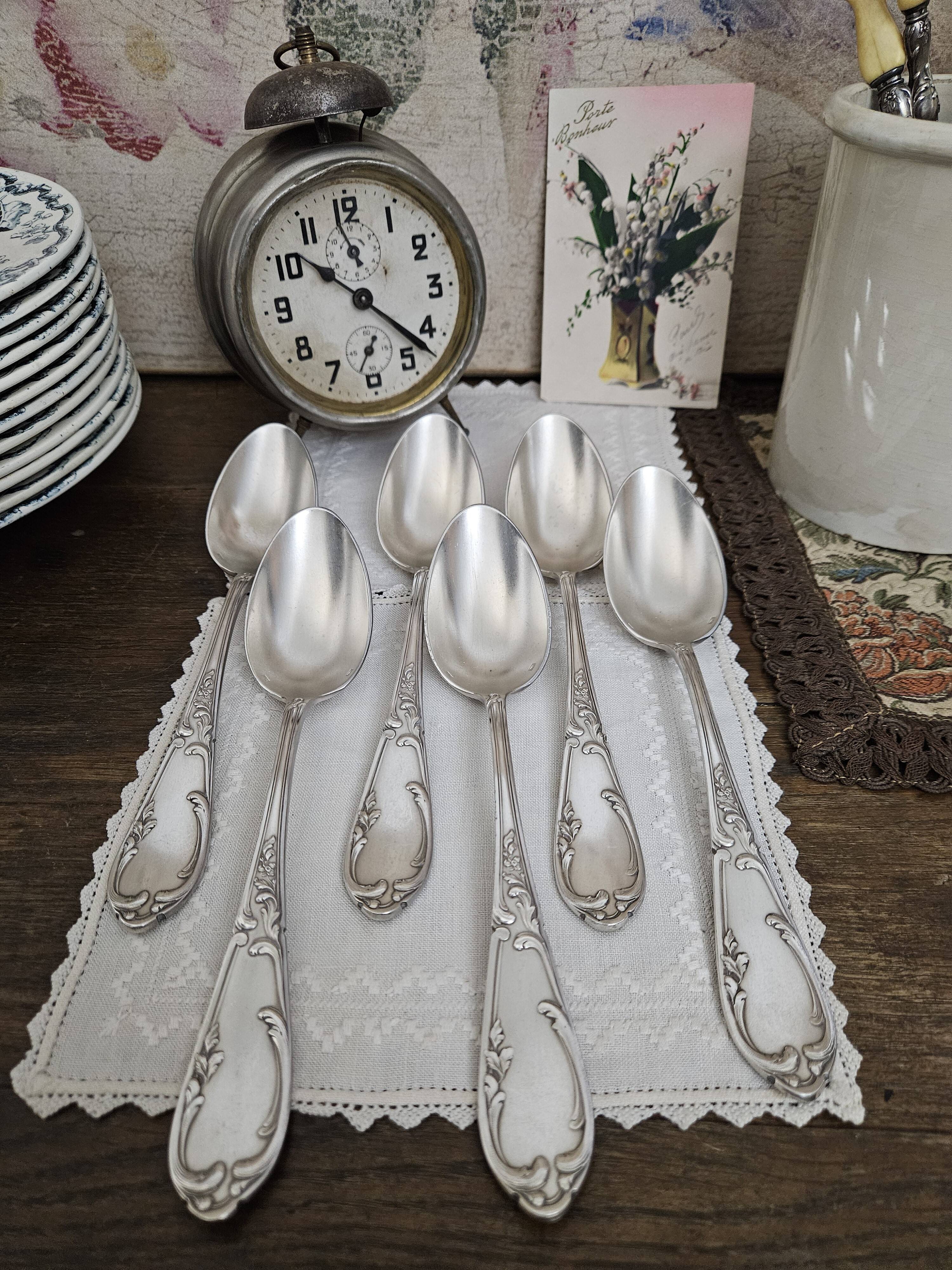 6 silver-plated metal tablespoons